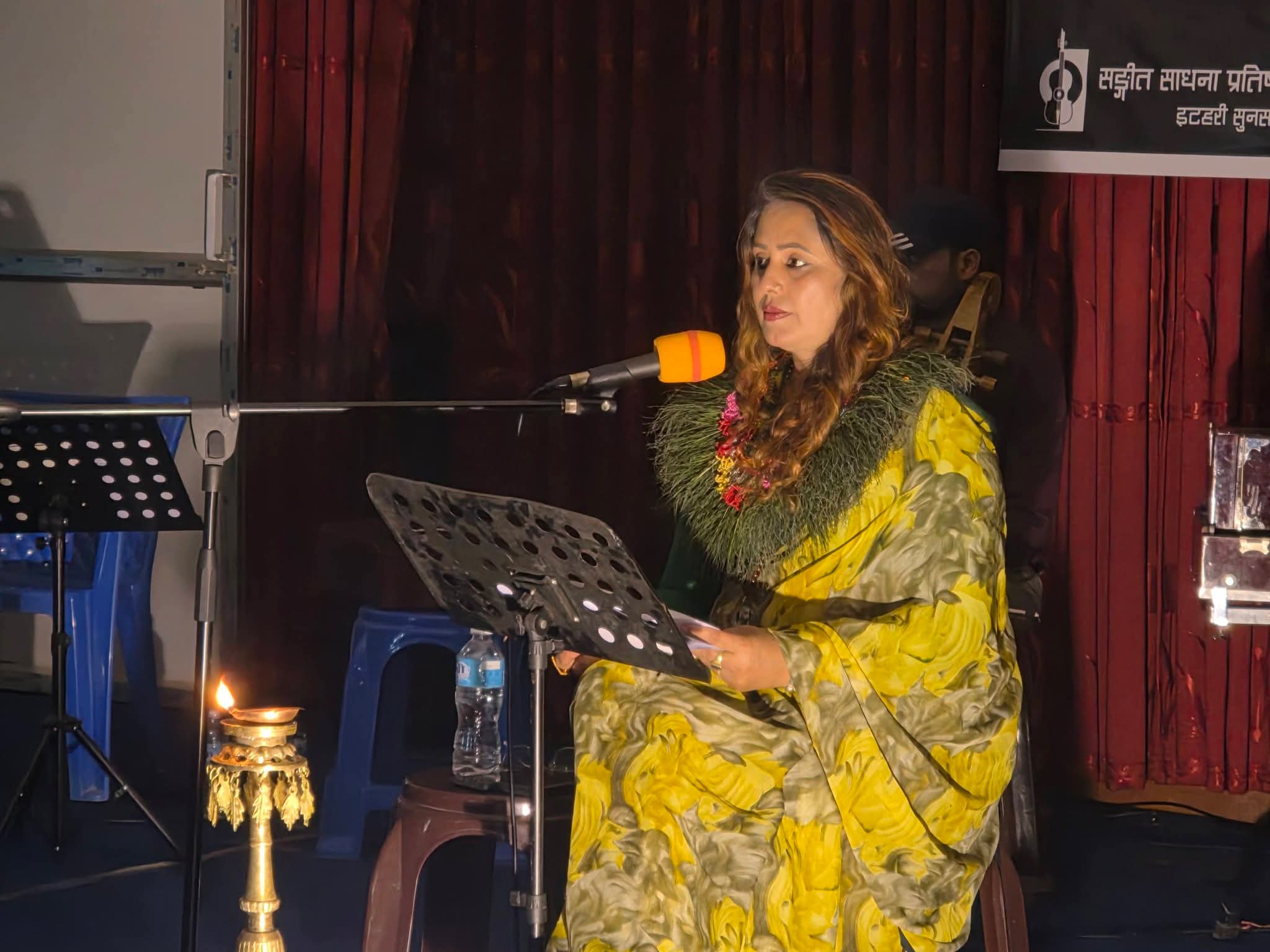 गजलगो लिला अनमोलको महफिल-ए गजल कार्यक्रम इटहरीमा सम्पन्न 