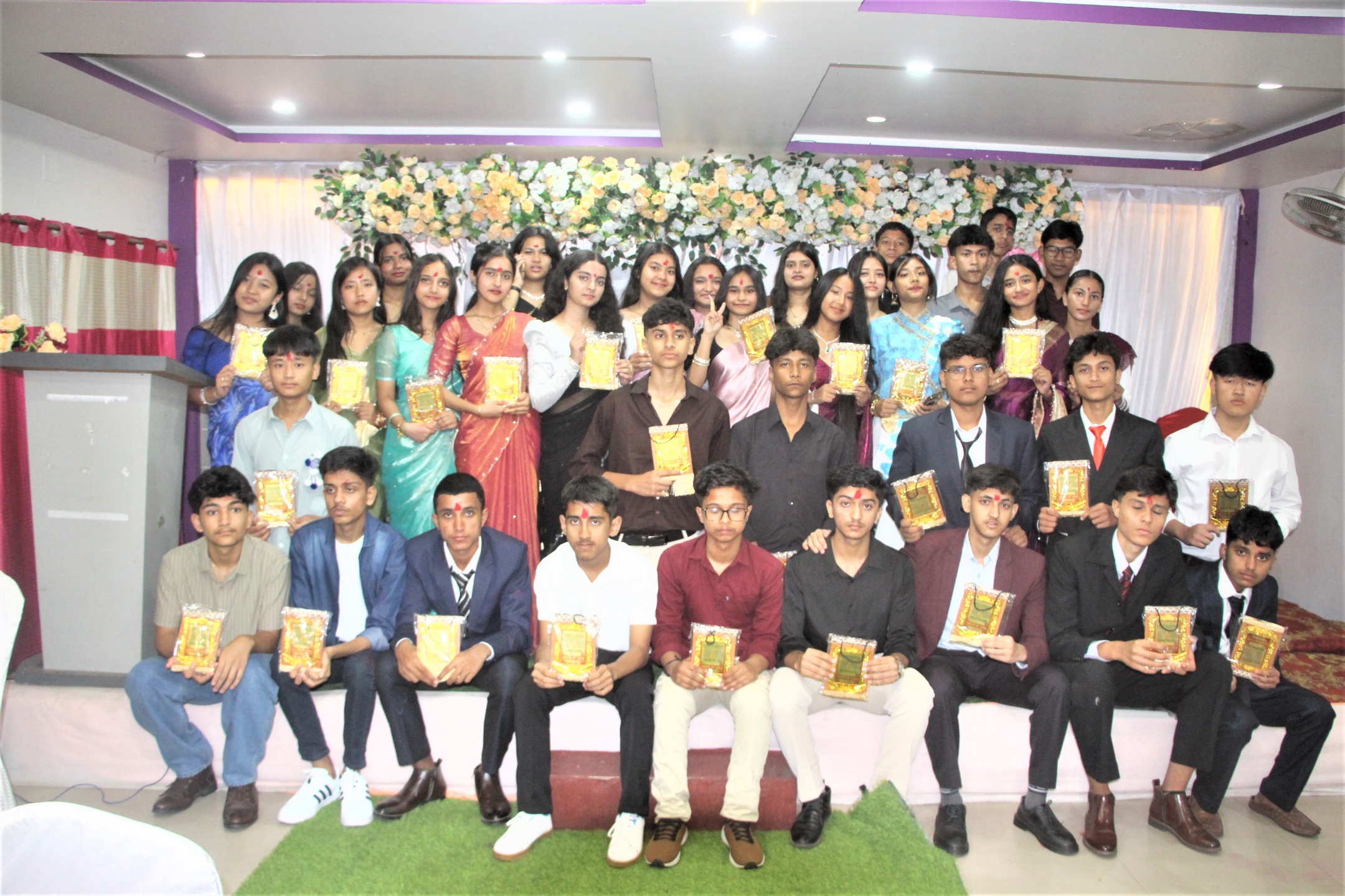 बिर्तामोडमा इर्डन गार्डेनको 'फेरि भेटौँला' कार्यक्रम सम्पन्न