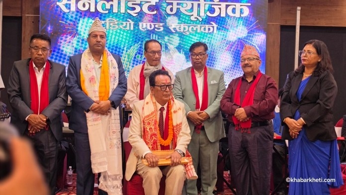 बिर्तामोडको सनलाइट म्युजिक स्टुडियो एण्ड स्कुलले मनायो ३०औँ वार्षिकोत्सब