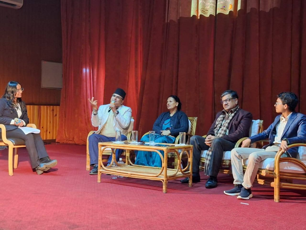 जेनजीसँग साहित्यिक विमर्श सम्पन्न 